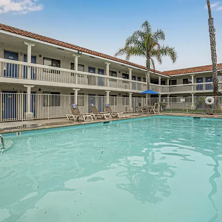 6-carlsbad, Ca Hotel