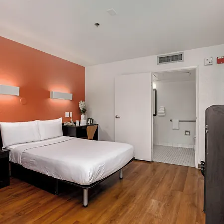 6-carlsbad, Ca Hotel 3*