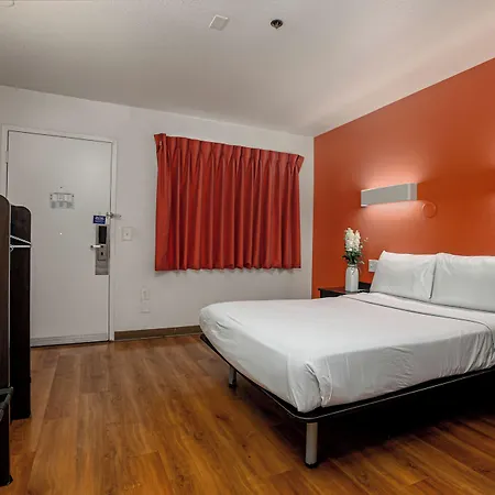 6-carlsbad, Ca Hotel 3*