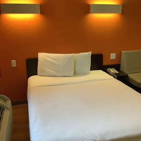 6-carlsbad, Ca - Village 2* Carlsbad