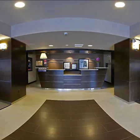 Hampton North San Diego County Hotel 3*
