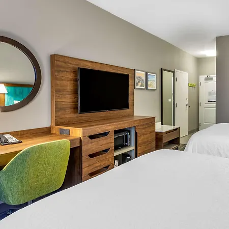 Hampton North San Diego County Hotel 3*