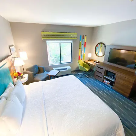 Hampton North San Diego County Hotel 3*