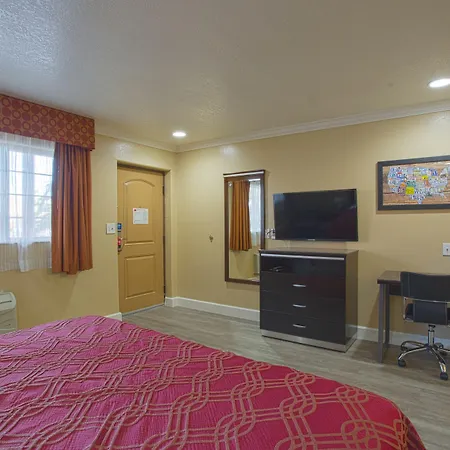 6 Carlsbad, Ca- North