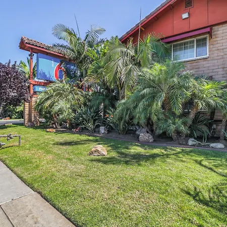 6 Carlsbad, Ca- North Hotel 3*