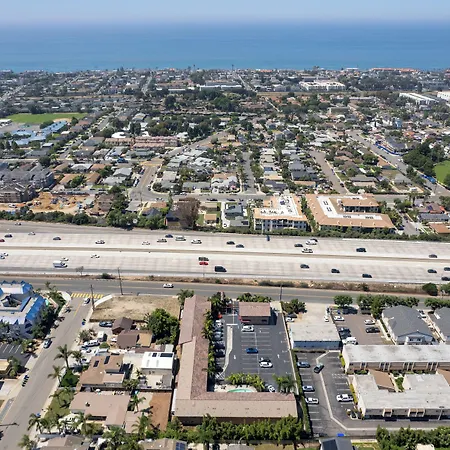 Hotel 6 Carlsbad, Ca- North Carlsbad
