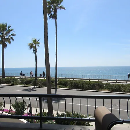 Tamarack Hotel 3*