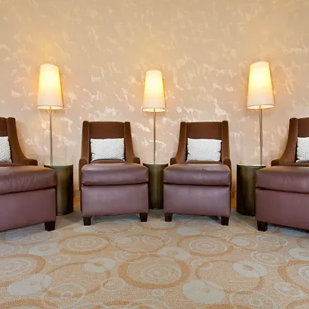 Resort Cape Rey Beach, A Hilton &