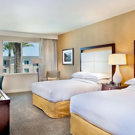 Resort Cape Rey Beach, A Hilton &