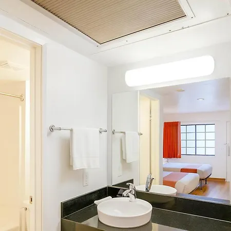 6-carlsbad, Ca Hotel 3*
