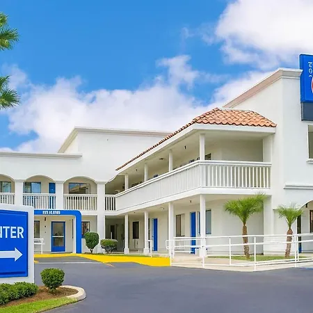 6-carlsbad, Ca 3*