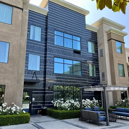 Staybridge Carlsbad/san Diego By Ihg Hotel 3*