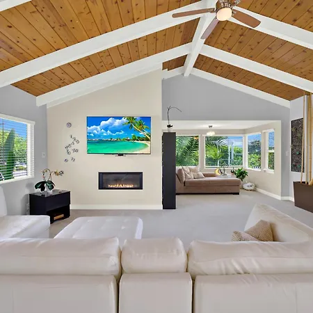 Holiday home Oceanview Oasis With Roofdeck Hot Tub