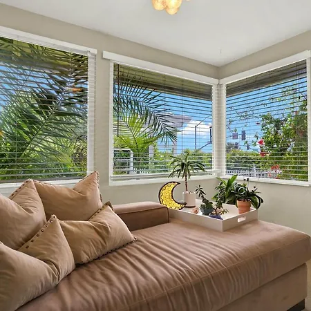 Oceanview Oasis With Roofdeck Hot Tub Holiday home