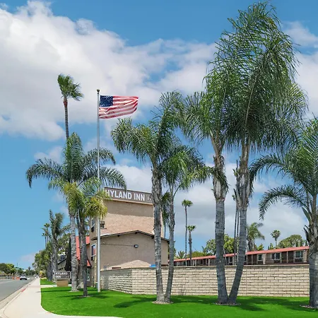 Hyland Near Legoland Motel Carlsbad