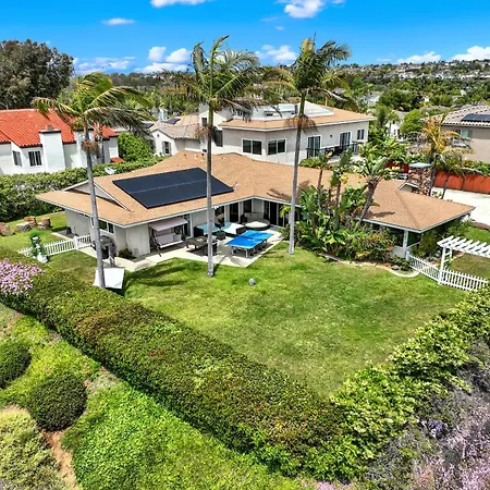 Oceanview Oasis With Roofdeck Hot Tub Holiday home Carlsbad