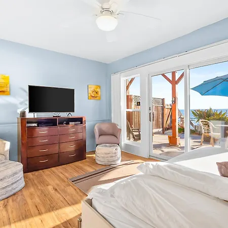 Apartment 3009 Ocean St E Beautiful Beachfront W/ Ocean Views, Private Patio, Grill, & Free Wifi Carlsbad