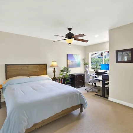 Holiday home Oceanview Oasis With Roofdeck Hot Tub *