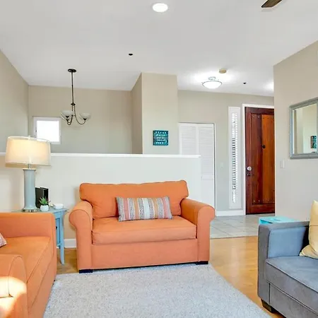 Apartment - Walk - Village - Pool - - Gym - Carlsbad