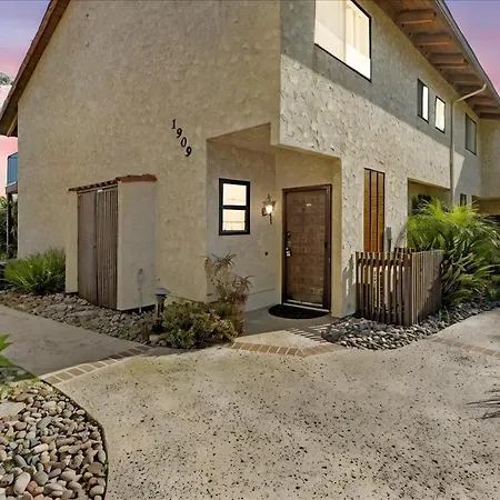 Hideway Pool Carlsbad