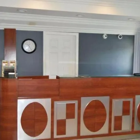 Rodeway Hotel
