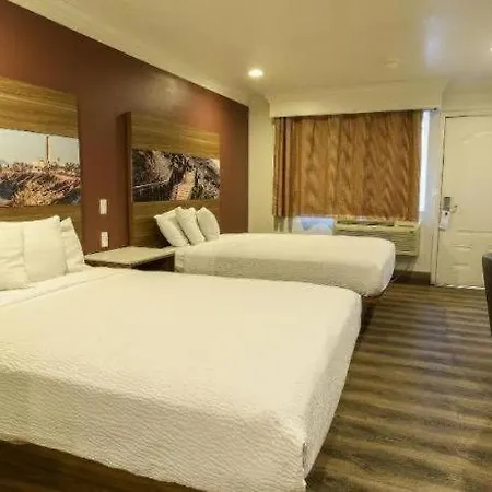 Rodeway Hotel