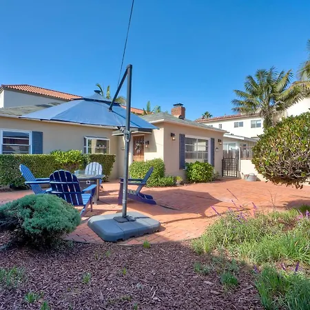 Holiday home Coastal Steps From The | Walk To Village, Dog-friendly
