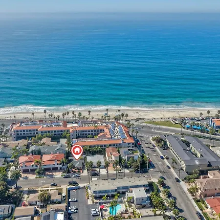 Coastal Steps From The | Walk To Village, Dog-friendly * Carlsbad
