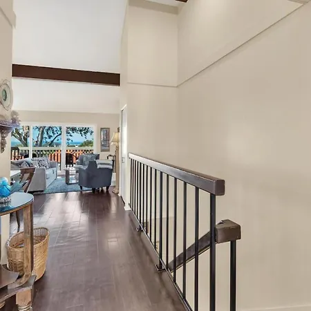 2br With Views Near Shops And Food, Fast Wifi Carlsbad