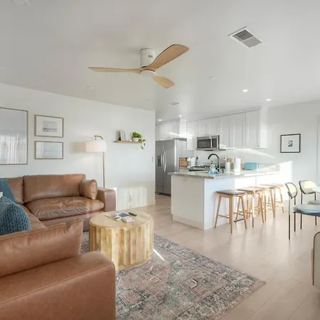 Modern Ocean-view Retreat W/ Firepit & Steps To Carlsbad