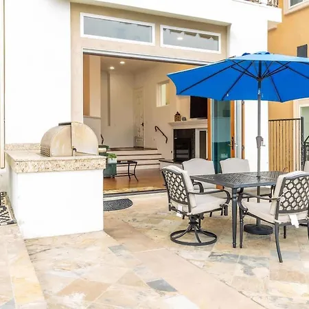 Ocean View 4 Bedroom *