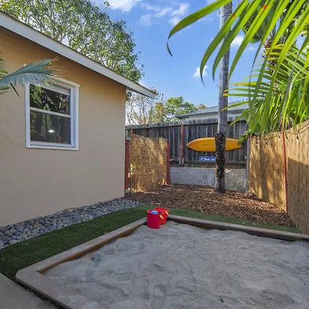 2 Blocks To Beach, Firepit, Sandbox, Bbq, Work