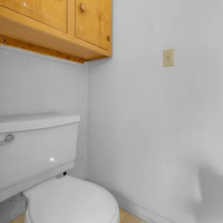 2 Blocks To Beach, Firepit, Sandbox, Bbq, Work Holiday home Carlsbad