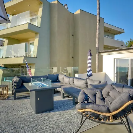 Holiday home Modern Ocean-view Retreat W/ Firepit & Steps To Carlsbad