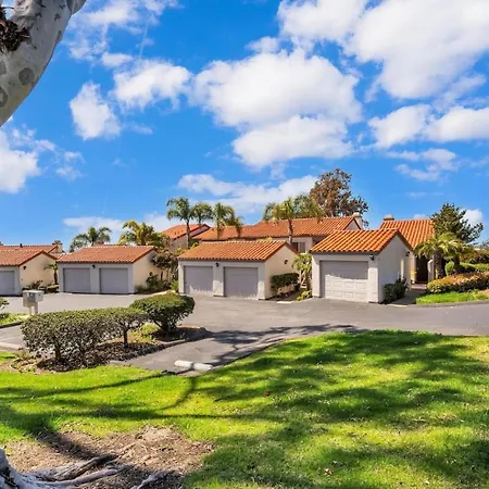 2br With Views Near Shops And Food, Fast Wifi * Carlsbad