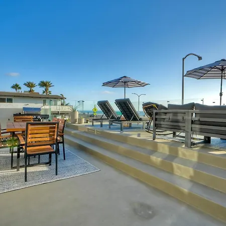 Modern Ocean-view Retreat W/ Firepit & Steps To *