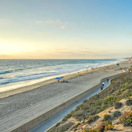 Sycamore Haus Estate - Rent 3 Ocean-view Luxury Steps From State Carlsbad