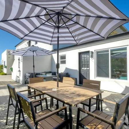 Modern Vacation With Ocean Views, Private Patio, Fire Pit & Walkable Location * Carlsbad