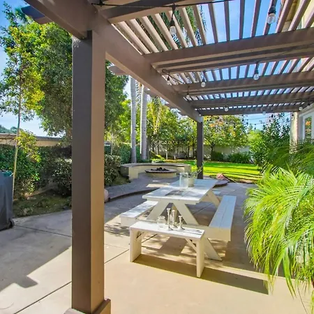 Apartment Quiet One And A Half Miles From The Carlsbad