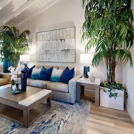 Holiday home Coastal Retreat *