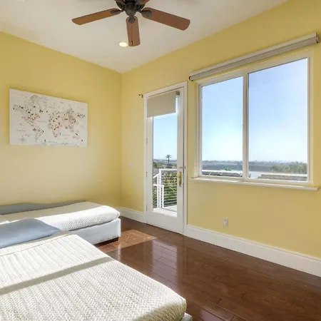 Aqua Vista For 10
