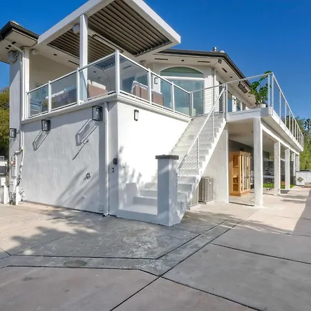 Holiday home Aqua Vista For 10 Carlsbad