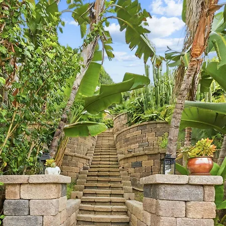 Pool Retreat With Hot Tub And Patio Holiday home Carlsbad
