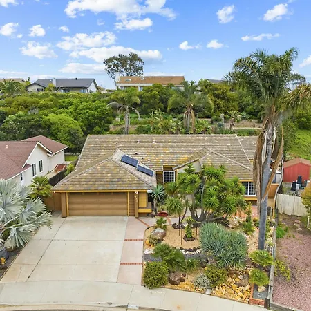 Pool Retreat With Hot Tub And Patio Carlsbad