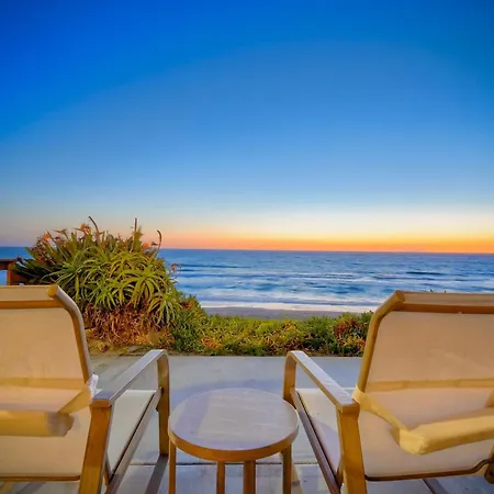 Apartment Oceanfront Condo, Private Patio, Access, Sunset Views Carlsbad
