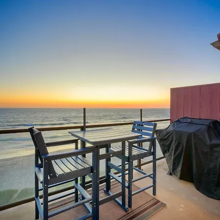 Apartment Oceanfront Condo, Private Balcony, Access, Sunset Views *