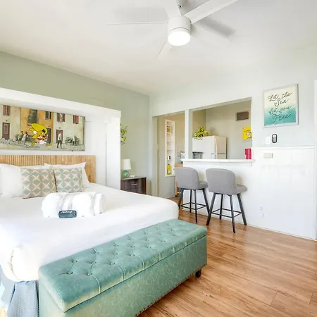 Oceanfront Condo, Private Patio, Access, Sunset Views *