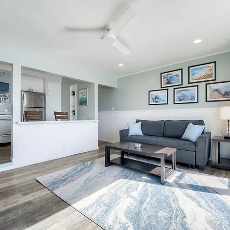 Oceanfront Condo, Private Balcony, Access, Bbq *