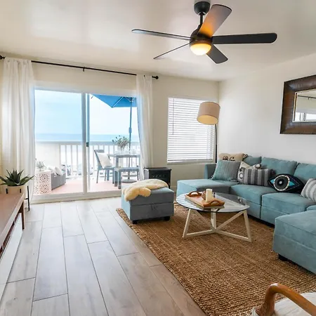 Beachwalk 4*