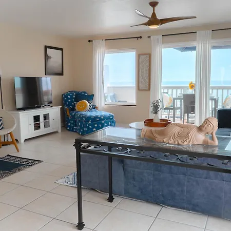 Beachwalk 4*